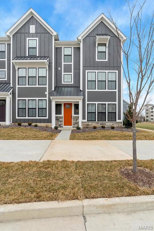 304-304 Indigo Ct, Chesterfield, MO, 63005-4360 | Card Image