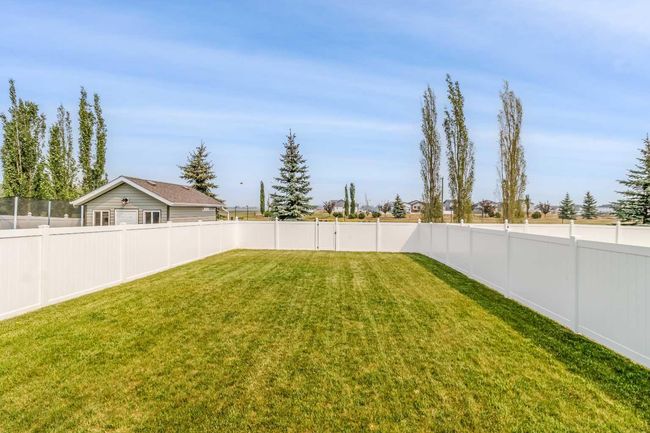 66 Henderson Cres, House other with 4 bedrooms, 4 bathrooms and 2 parking in Penhold AB | Image 4