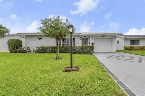 2006 Sw Golf Ln, Boynton Beach, FL, 33426-4634 | Card Image
