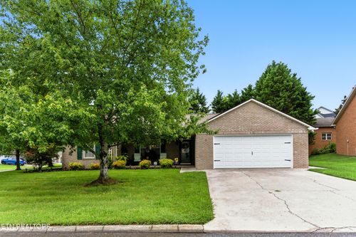 7725 Jerbeeler Dr, Knoxville, TN, 37931-2325 | Card Image