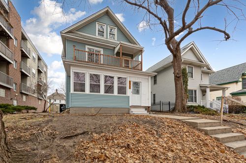 2740 Cedar Ave S, Minneapolis, MN, 55407-1237 | Card Image