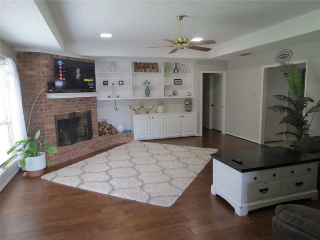 1418 Kenny Dr, House other with 3 bedrooms, 2 bathrooms and null parking in Mineola TX | Image 7