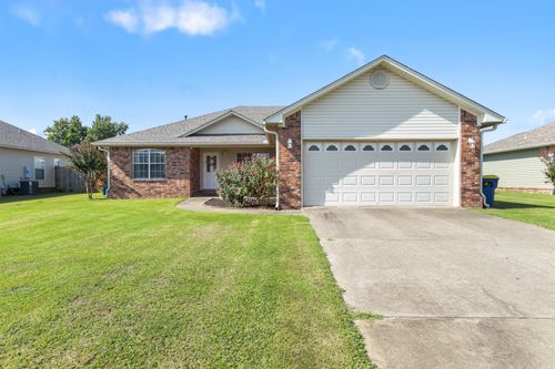 25 Applewood Cir, Cabot, AR, 72023-3978 | Card Image