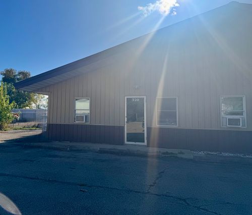 320 E Washington St, Oswego, IL, 60543-7551 | Card Image