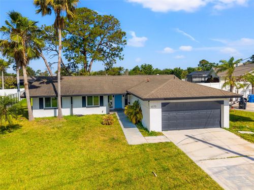 6070 Denver St Ne, ST PETERSBURG, FL, 33703-1806 | Card Image