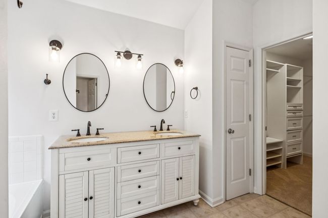 Primary Bathroom w/ Dual Vanities and linen closet | Image 37