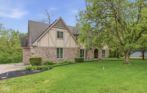1353 Bur Oak Ct, Avon, IN, 46123-9478 | Card Image
