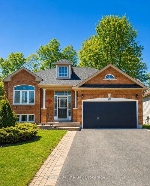 70 Rose Valley Way, Wasaga Beach, ON, L9Z3C4 | Card Image