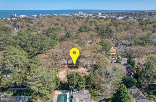 87 Henlopen Ave, REHOBOTH BEACH, DE, 19971-1636 | Card Image
