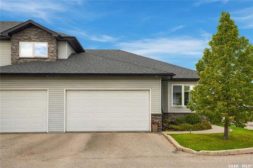 23-547 E Hampton Blvd, Saskatoon, SK, S7R0H8 | Card Image