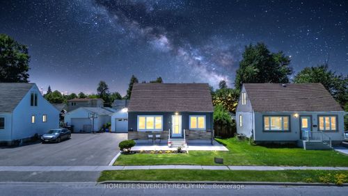 19 Pleasantview Ave, Brampton, ON, L6X1W5 | Card Image