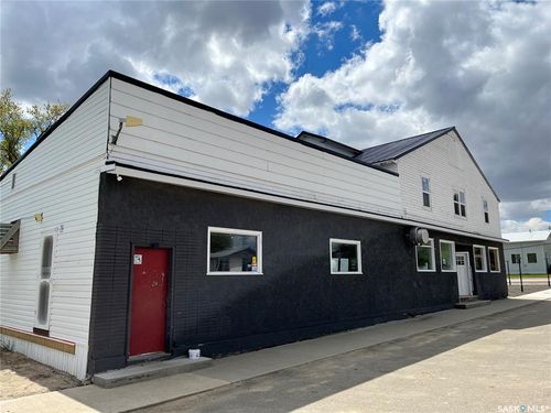 109 Centre St, Middle Lake, SK, S0K2A1 | Card Image