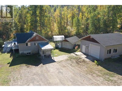 1181 Bernadette Rd, House other with 3 bedrooms, 2 bathrooms and null parking in Cariboo Rd Rural BC | Image 3