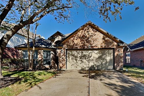 16642 Greenbriar Point Ln, Houston, TX, 77095-5549 | Card Image