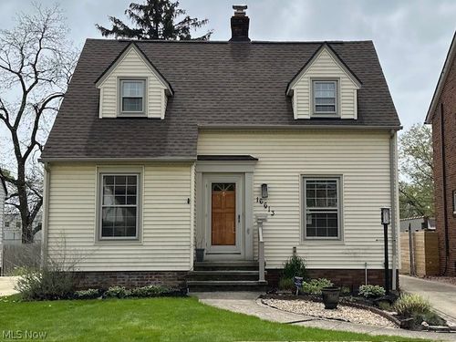 16613 Laverne Avenue, Cleveland, OH, 44135 | Card Image
