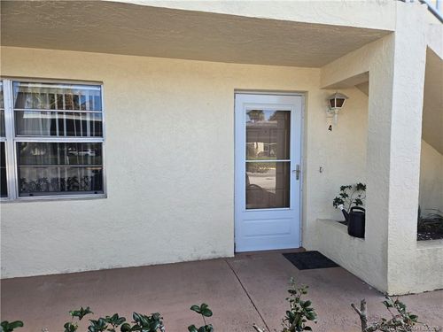 126-4-2950 Ocean Blvd, Stuart, FL, 34996-3548 | Card Image