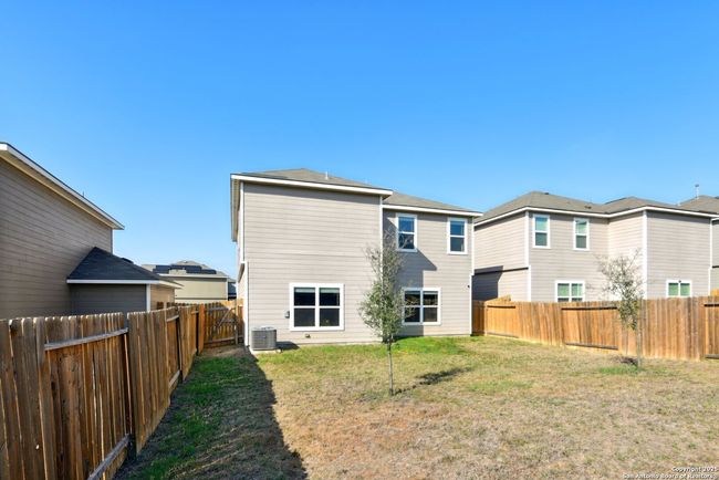 10947 Juliette Pass, House other with 4 bedrooms, 3 bathrooms and null parking in Converse TX | Image 35