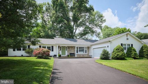 971 Weber Dr, YARDLEY, PA, 19067-4632 | Card Image