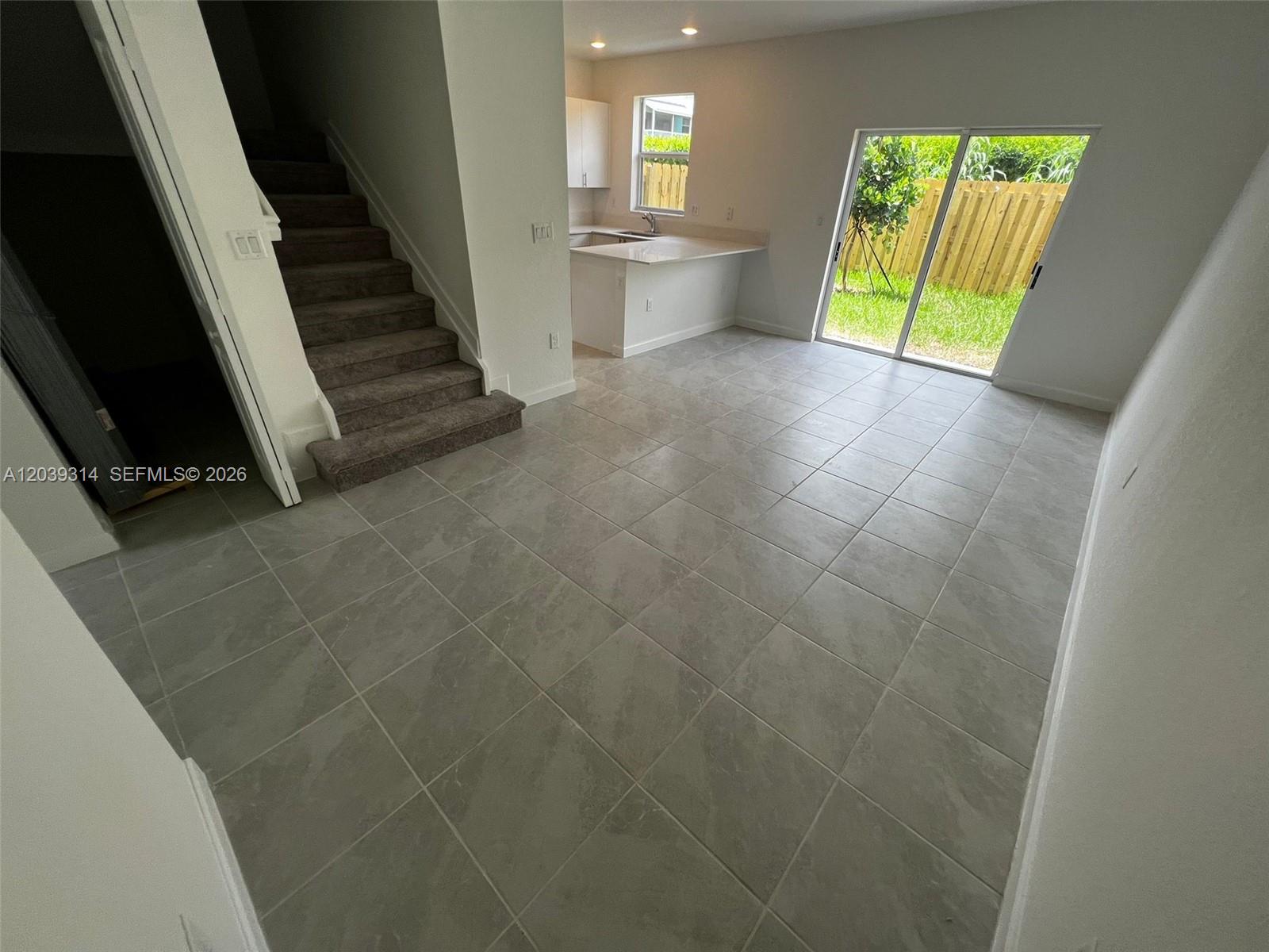 Residential Lease in Homestead 3