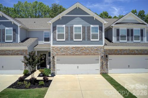 7880 Iron Rd, Sherrills Ford, NC, 28673-8228 | Card Image