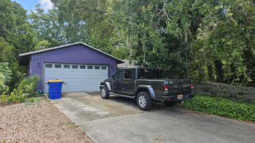 2929 Woodland Drive, Edgewater, FL, 32141 | Card Image