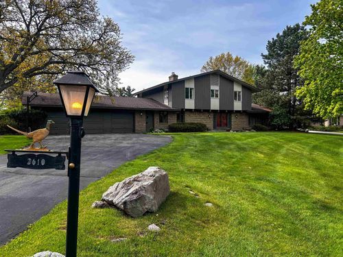 2610 Pewanaga Pl, Flint, MI, 48507-1841 | Card Image
