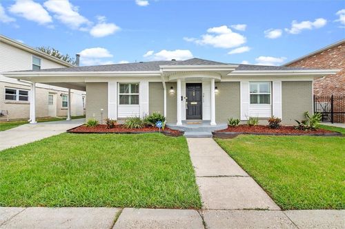 3817 Napoli Dr, Metairie, LA, 70002-4441 | Card Image