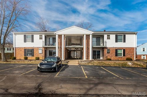 apt-2-1419 Durango Ln, Fenton, MO, 63026-3669 | Card Image