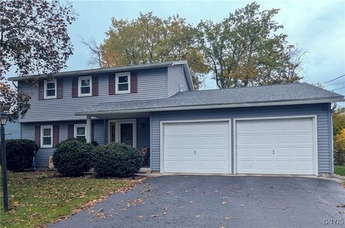 419 Branchwood Dr, Liverpool, NY, 13090-3208 | Card Image