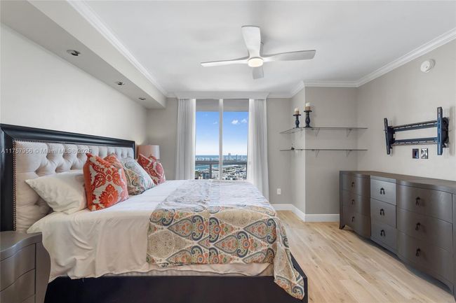 APT-4808 - 50 Biscayne Blvd, Condo with 2 bedrooms, 2 bathrooms and null parking in Miami FL | Image 32