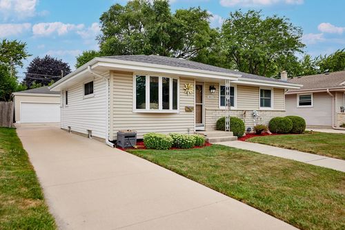 2822 Orchard Street, Racine, WI, 53405 | Card Image
