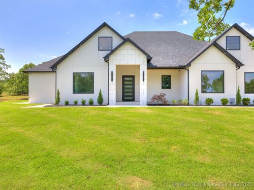 11446 Mary Knox Dr, Beggs, OK, 74421-3291 | Card Image