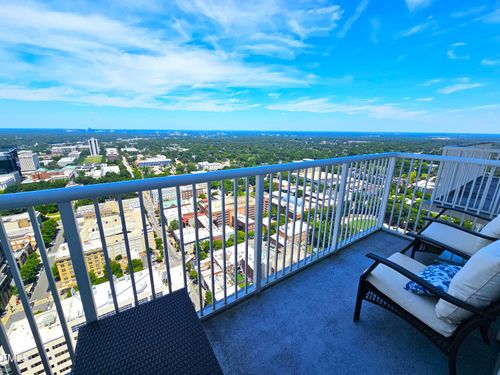 unit-3305-301 Fayetteville St, Raleigh, NC, 27601-2182 | Card Image