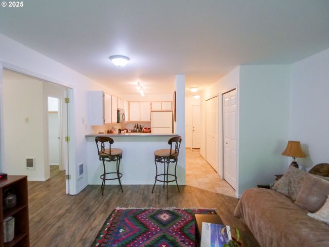 B - 5130 Sw Multnomah Blvd, Condo with 2 bedrooms, 2 bathrooms and null parking in Portland OR | Image 23