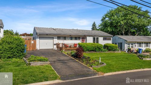 23 Villanova Rd, Parlin, NJ, 08859-1933 | Card Image