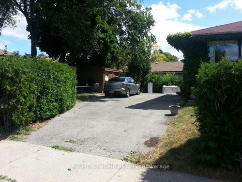 1 Mozart Avenue, Scarborough, ON, M1K2V8 | Card Image