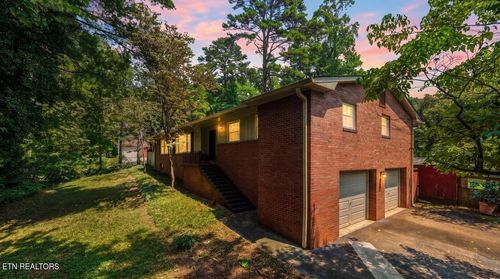 5712 Pinellas Dr, Knoxville, TN, 37919-4120 | Card Image