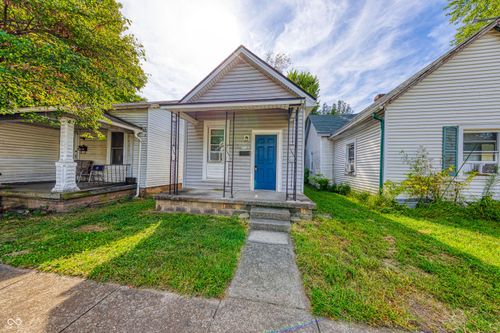 930 Union St, Columbus, IN, 47201-5847 | Card Image