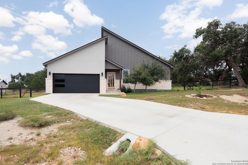 103 Hans Bell, Blanco, TX, 78606-2246 | Card Image