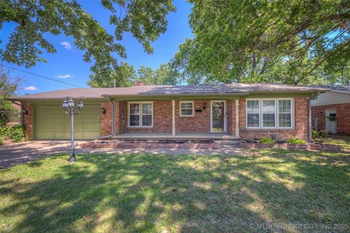 8109 31st Pl, Tulsa, OK, 74145-1422 | Card Image