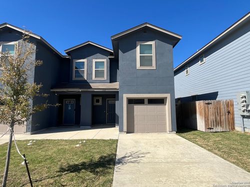 6303 Luglio Ln, San Antonio, TX, 78233-4086 | Card Image