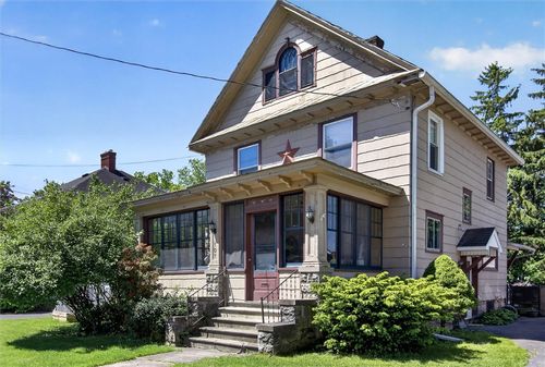 107 Edgett St, Newark, NY, 14513-1302 | Card Image