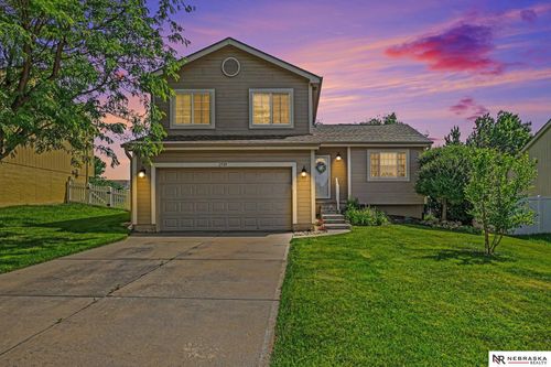 2509 Arlington St, Bellevue, NE, 68123-1130 | Card Image