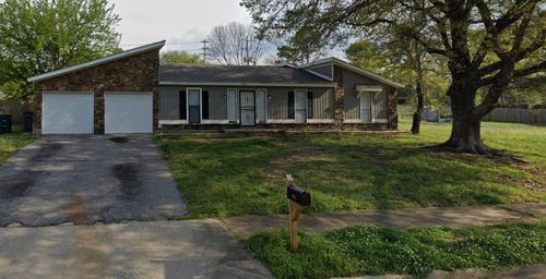 4180 Runningbrook Cir, Memphis, TN, 38141-7039 | Card Image