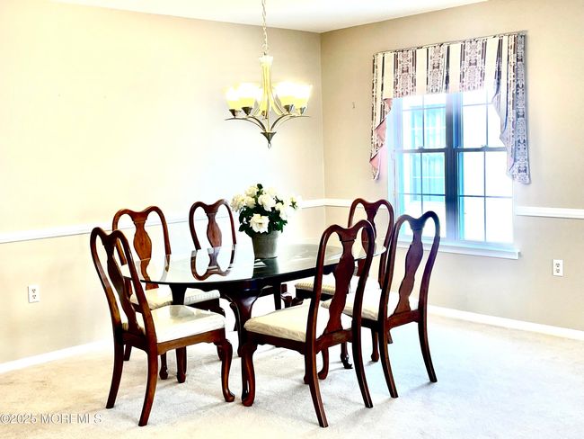 DINING ROOM | Image 7