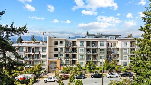 328-13789 107a Avenue, Surrey, BC, V3T0B8 | Card Image