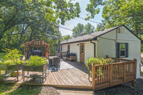 11908 James Rd, Minnetonka, MN, 55343-8613 | Card Image