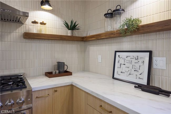 9792 La Arena Cir, House other with 3 bedrooms, 3 bathrooms and 2 parking in Fountain Valley CA | Image 17