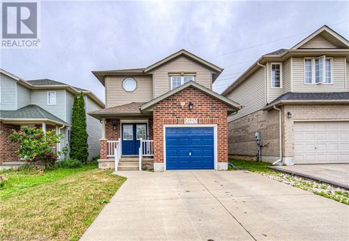 583 Windflower Cres, Kitchener, ON, N2E4E3 | Card Image