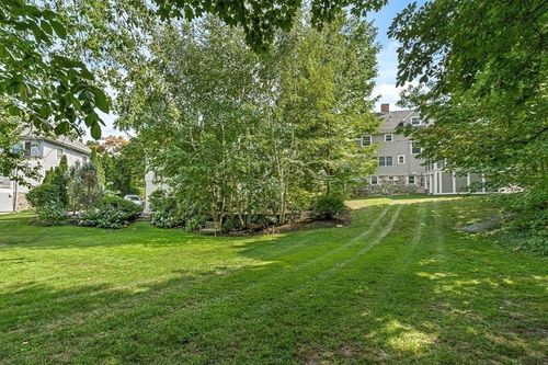 19 Glengarry Rd, Winchester, MA, 01890-2542 | Card Image